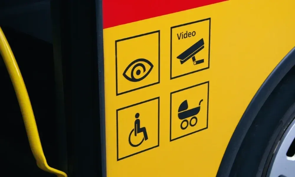 die_Post_P_Beitragsbild_desktop_20251208_m_ler