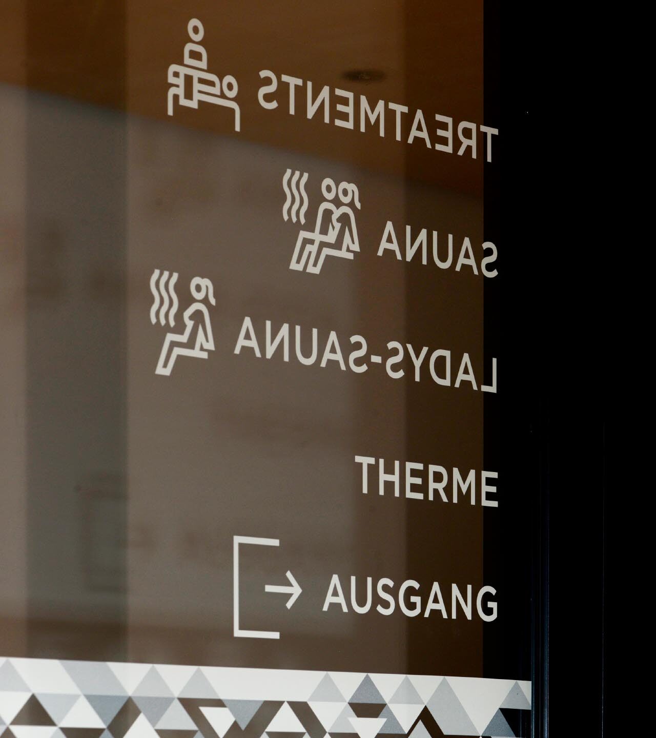 Therme_Baden_P_09_desktop_20220510_m_msr