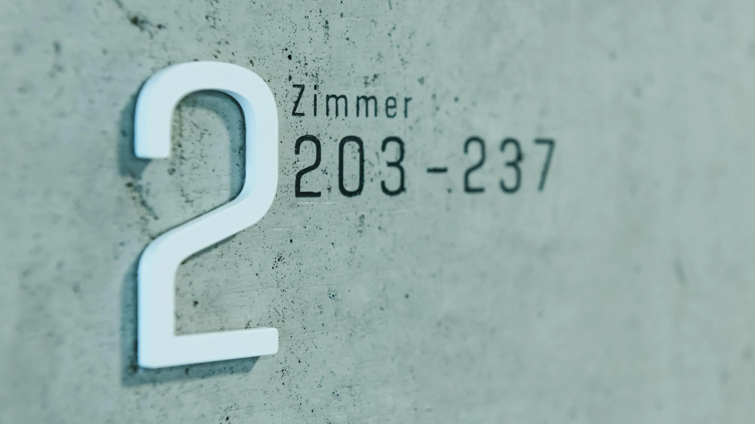 Blumenrain_S_07_desktop_20251208_m_ler