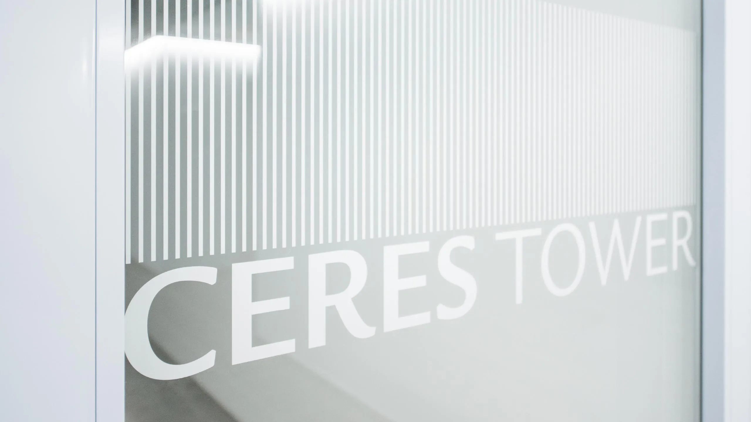 Ceres_Tower_S_09_desktop_20220505_g_msr