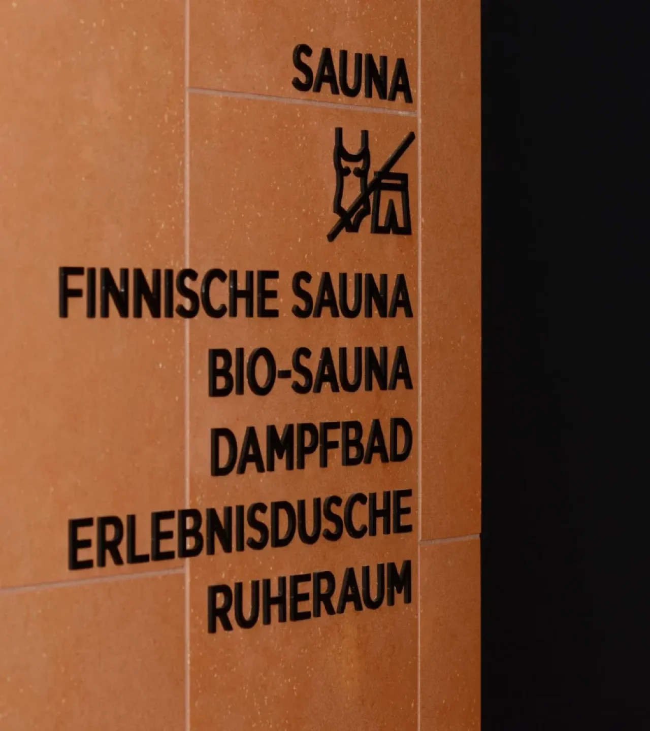 Therme_Baden_P_22_desktop_20220510_m_msr