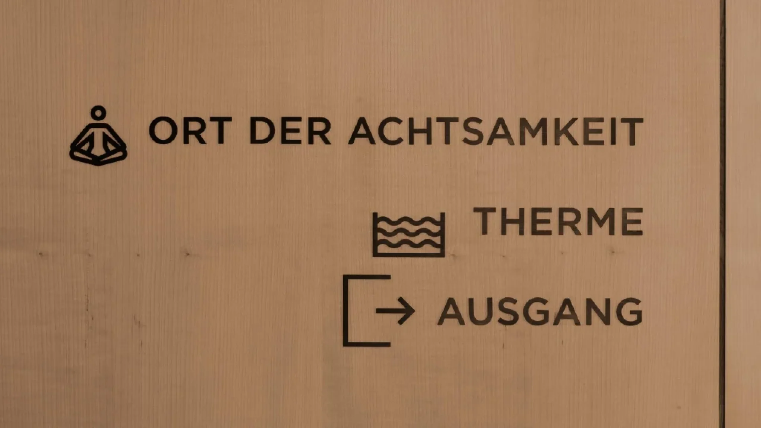 Therme_Baden_P_27_desktop_20220510_g_msr
